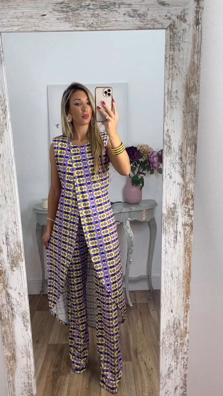 SKYE – PRINTED COMFY SUIT