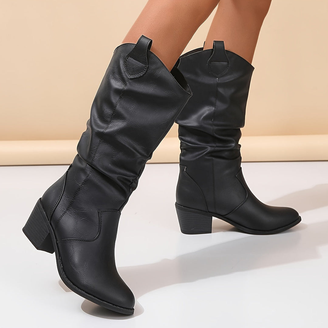Charlie | Relaxed Wide-Calf Cowboy Boots With Western Character