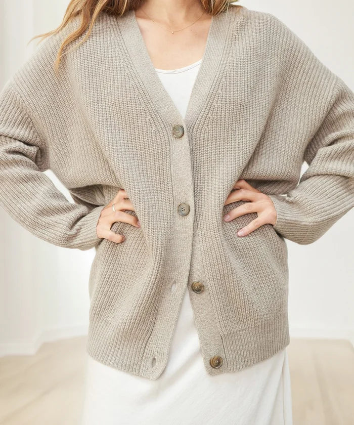 Evelyn | Women's Elegant Cashmere Cardigan Vest