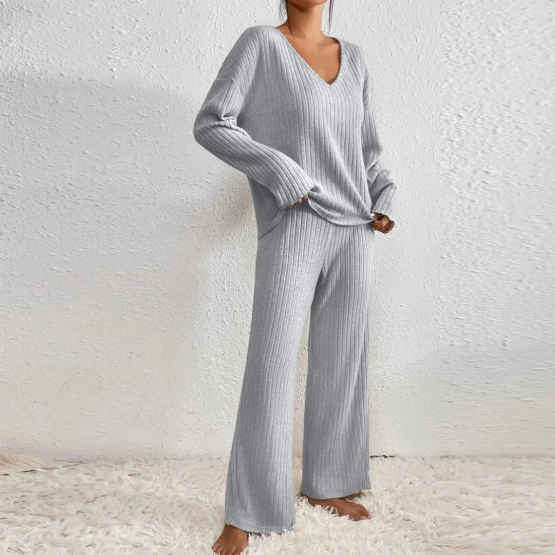 Adeline | Women's Cozy Knitted Sweater and Pants Two-Piece Set