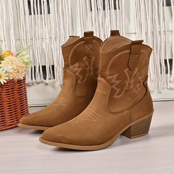 Elaine | Classic And Stylish Wide-Calf Cowboy Boots