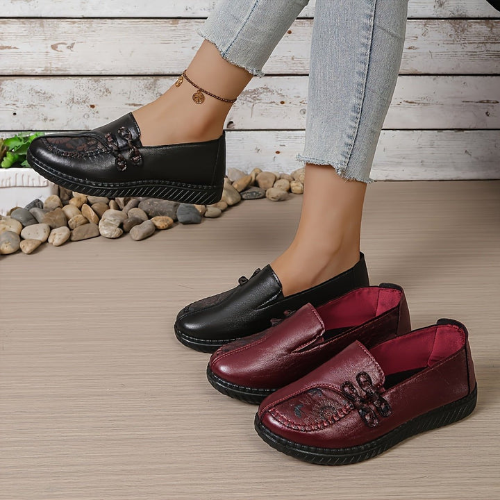 Avery |  Elegant Cushioned Embroidered Loafers