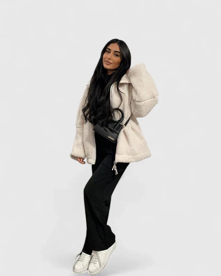 Tia - Comfortable Jacket