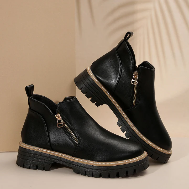 Averie | Elegant Ankle Boots with Zipper