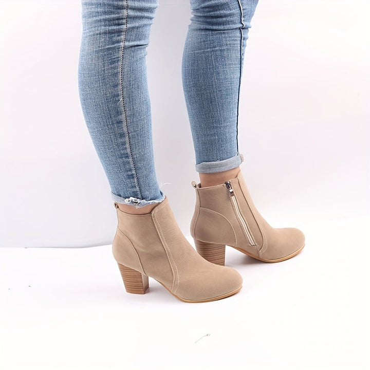 Freya | Versatile Block-Heel Suede Ankle Boots