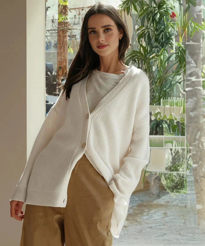 Evelyn | Women's Elegant Cashmere Cardigan Vest