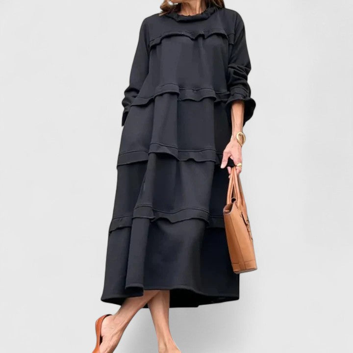 LYSAVYNNE – SOPHISTICATED MIDI DRESS
