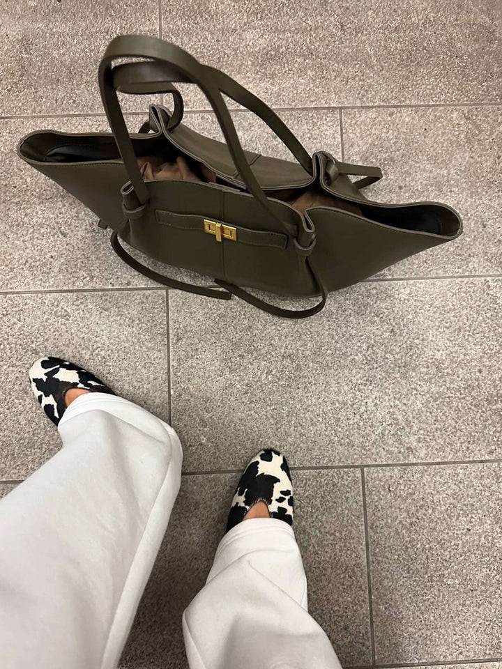 Verona | Structured Shoulder Bag – Elegant Everyday Style