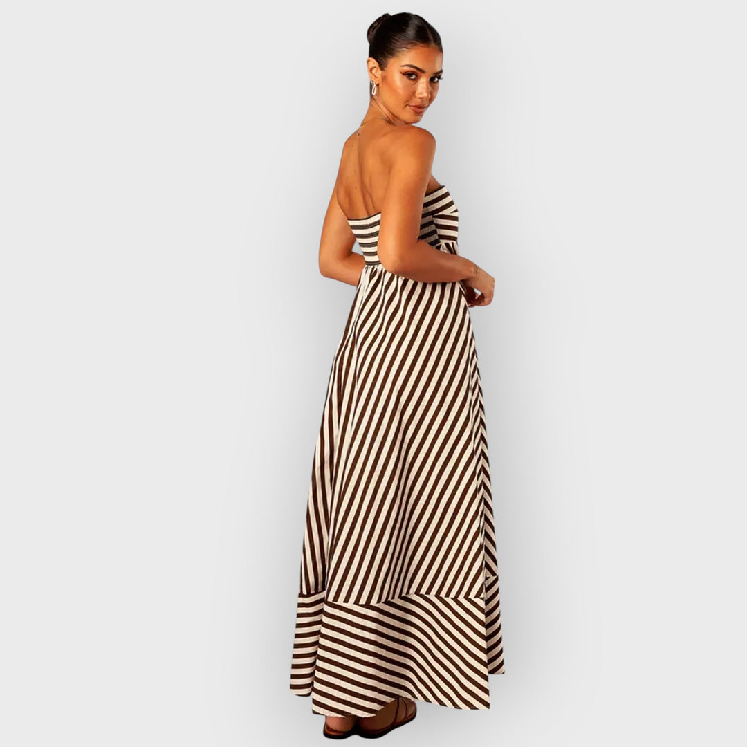 AVENLY – NOCTURNAL CHARM RUCHED MAXI DRESS