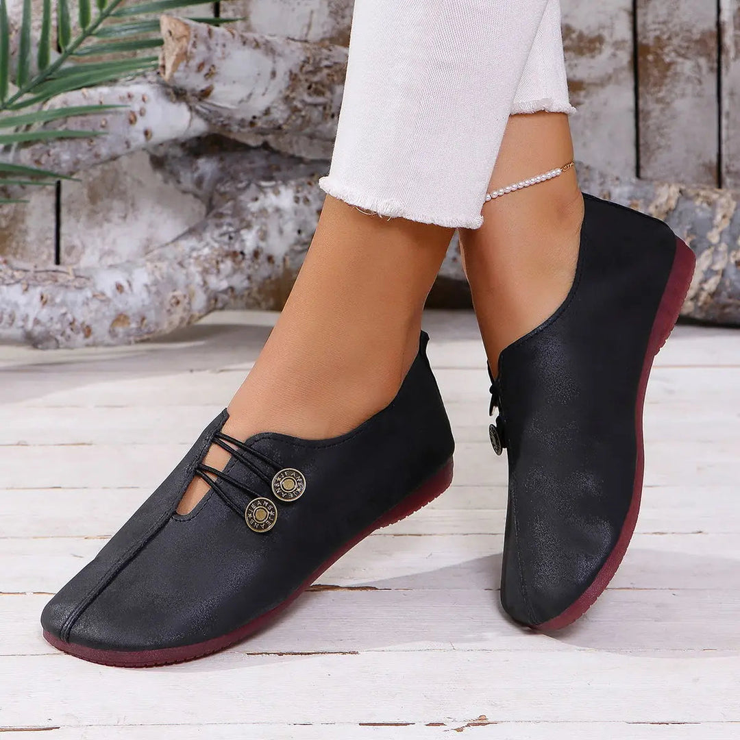 Naomi | Retro Style Metal Accent Loafers