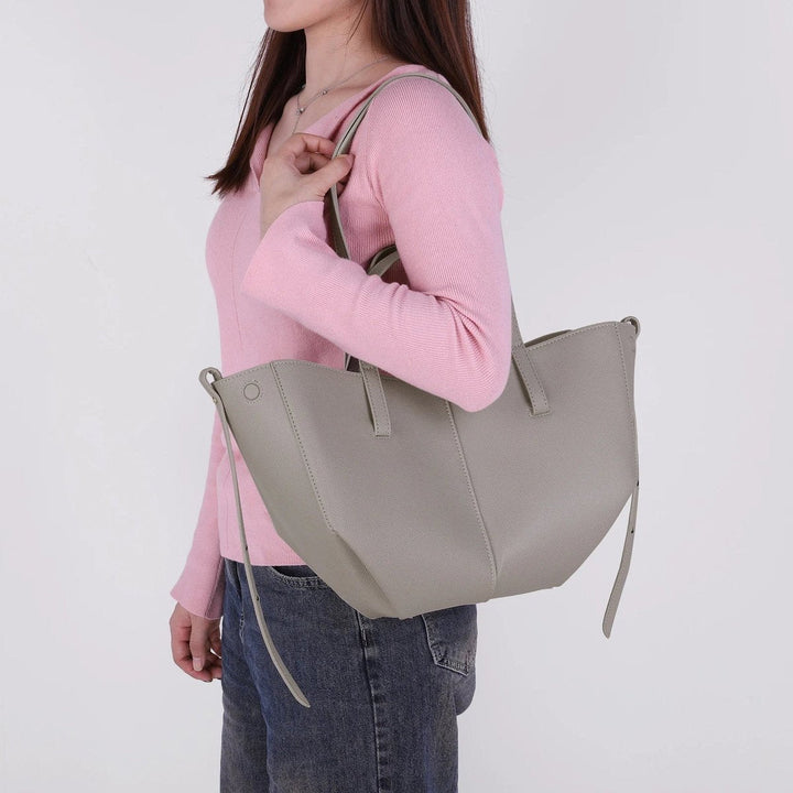 Layla | Stylish Leather Design Vintage Tote Bag