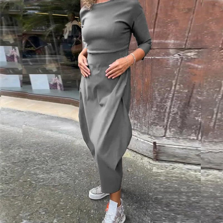 Elizabeth - Timeless Dress with Practical Sophistication