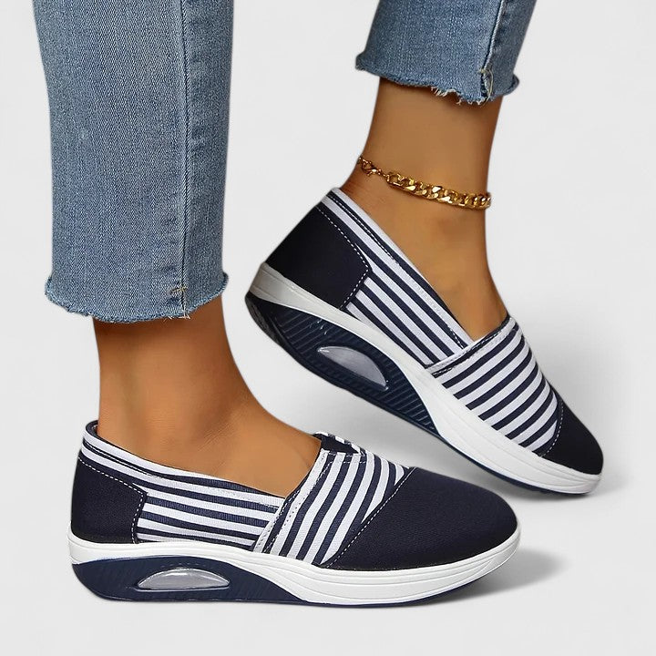 ORLYNITHRA – ORTHOPEDIC SNEAKERS
