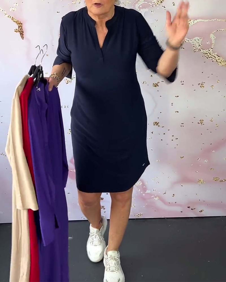Lottie – Midi Dress with V-Neck