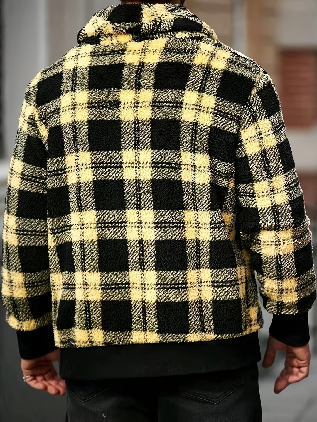 Atlas | Cozy Checked Lumberjack