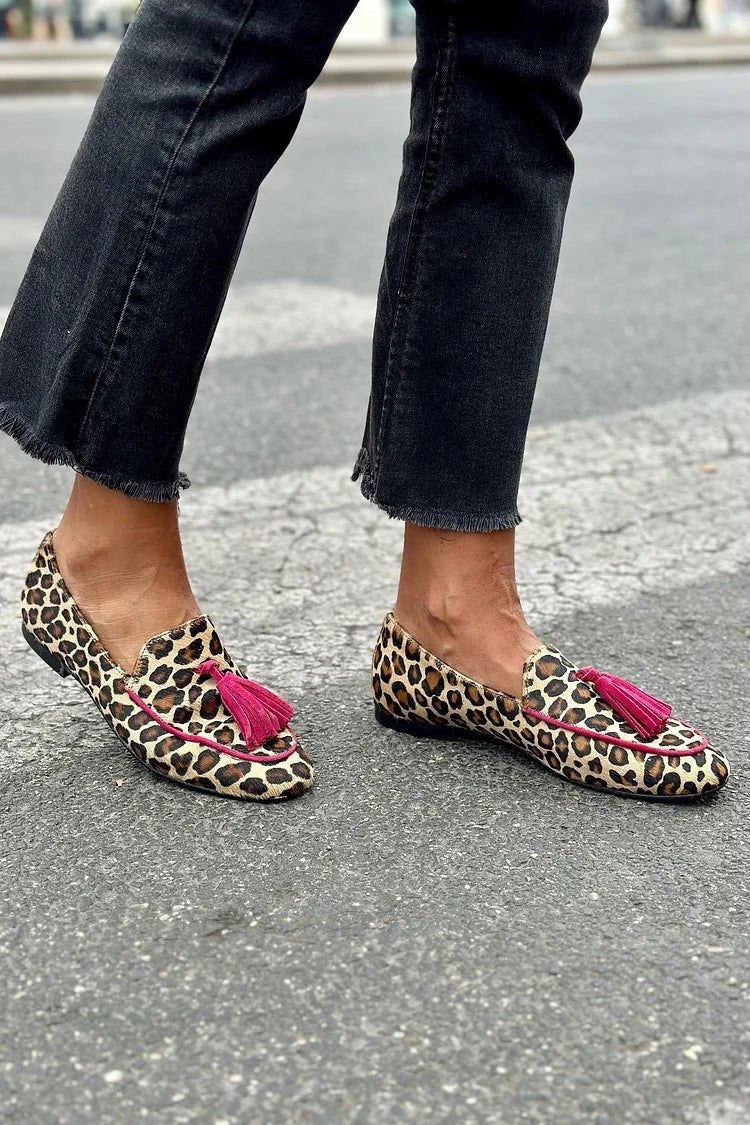 Avery | Chic Statement Tassel Loafers