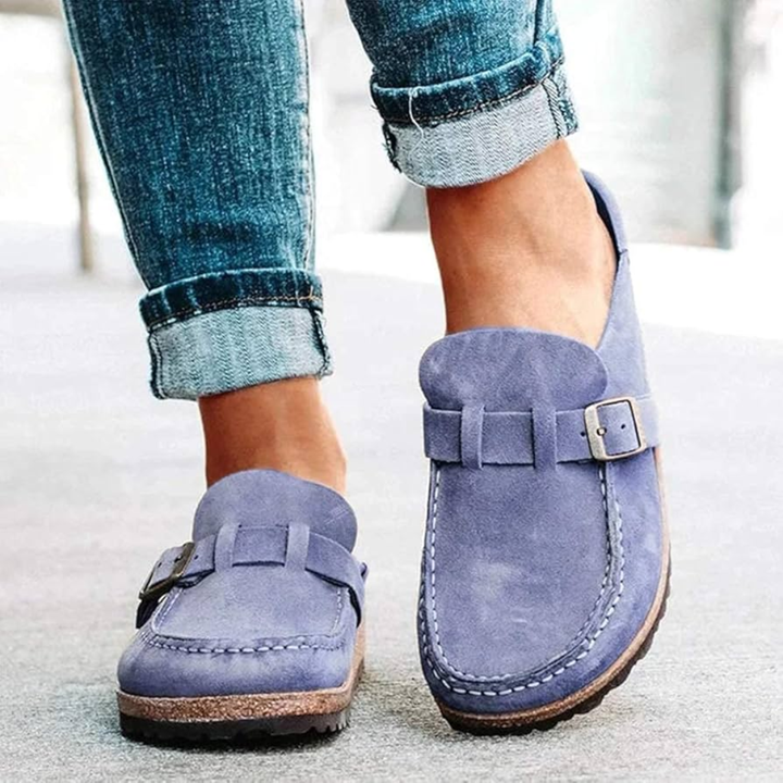 Emilia | Chic Buckle-Detail Low-Heel Loafers