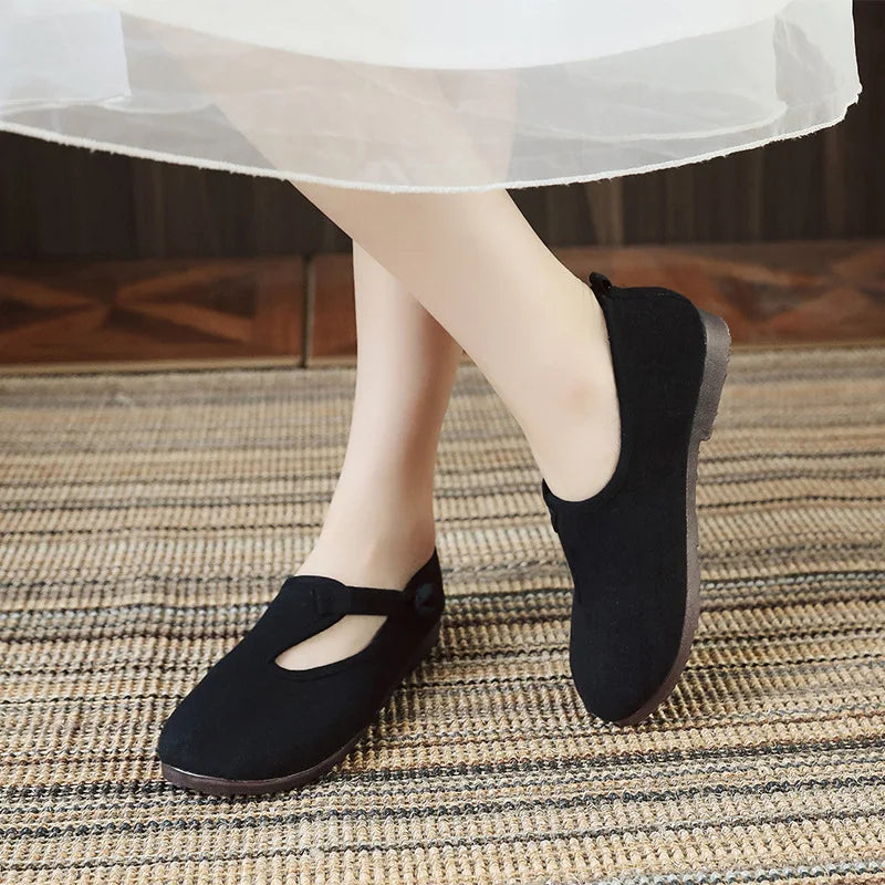 Avery | Women's Cutout Mary Jane Loafer