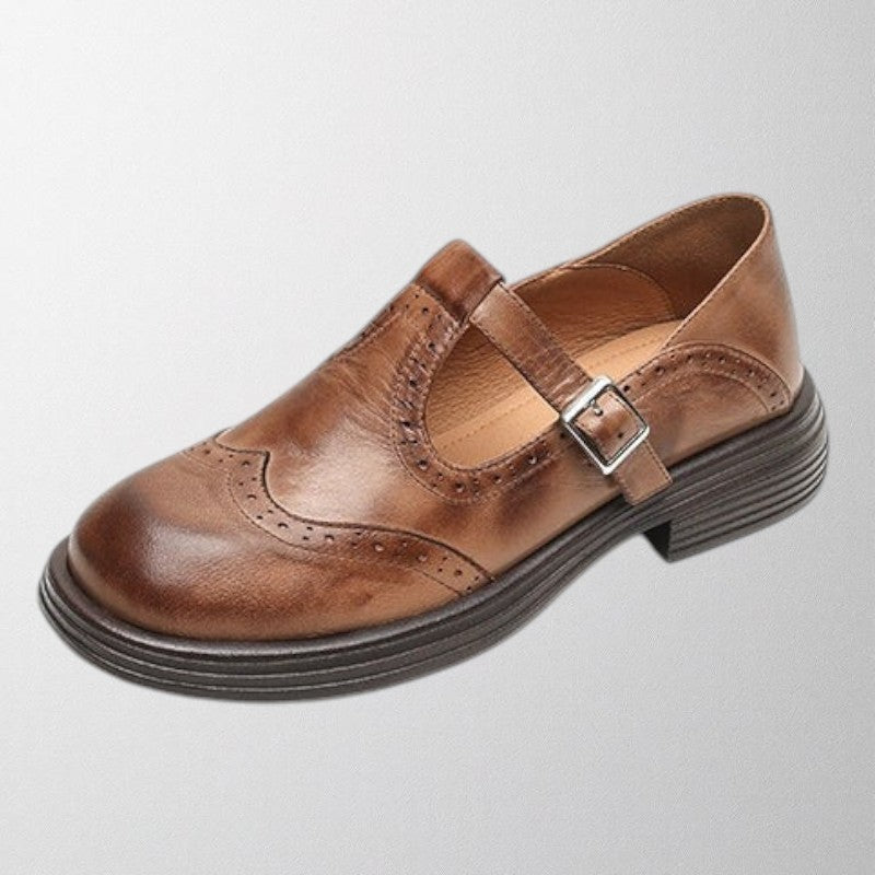 Clara - Timeless Mary Janes