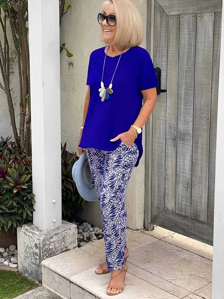 AVALISSE – RELAXED FIT HOLIDAY OUTFIT SET