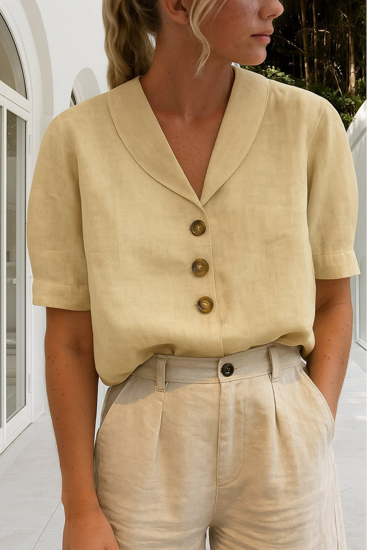 Leslie | Comfortable And Polished Short-Sleeve Collared Blouse