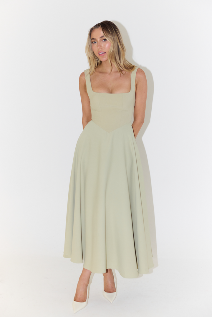 Elowyn | Women's Elegant Square Neck Midi Dress