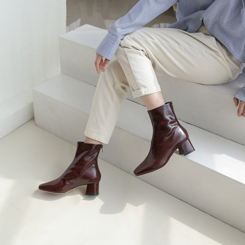 CLASSIC BLOCK-HEEL ANKLE BOOTS