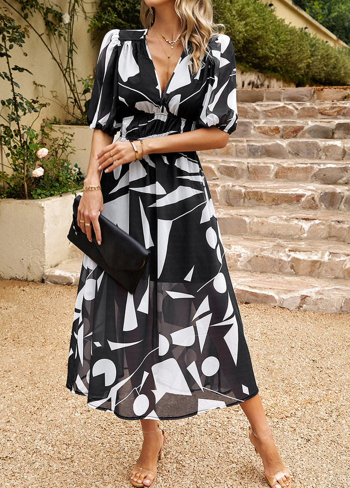 Flore - Elegant Dress with Floral Pattern