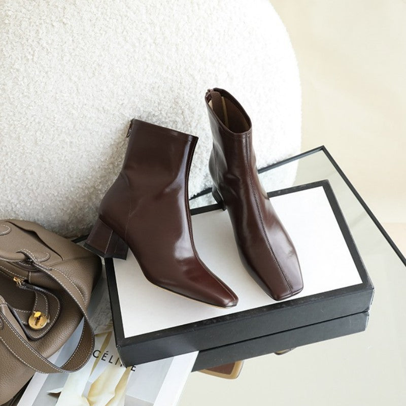 CLASSIC BLOCK-HEEL ANKLE BOOTS