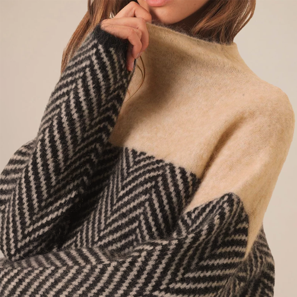 ADELIE - Premium Turtleneck made of fine knit