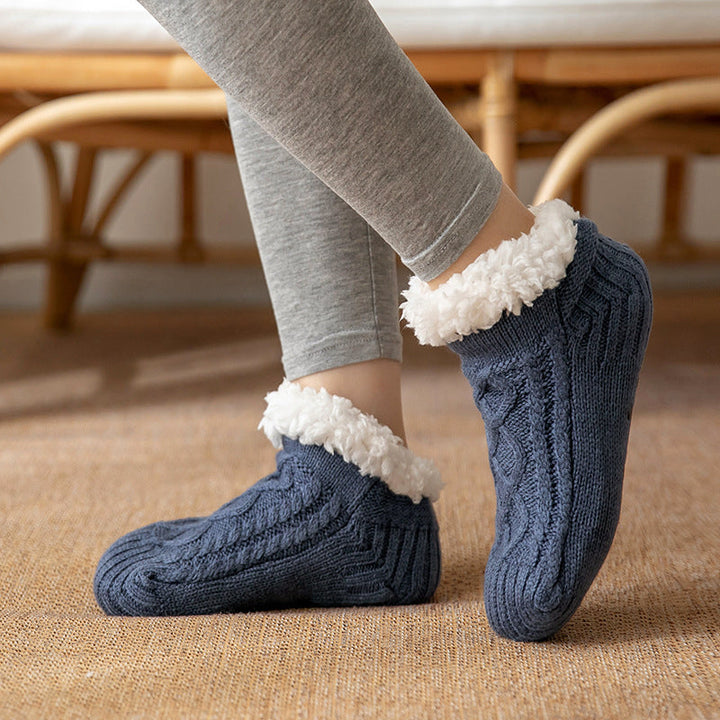 Women’s Non-Slip Slipper Knit Socks with Inner Lining