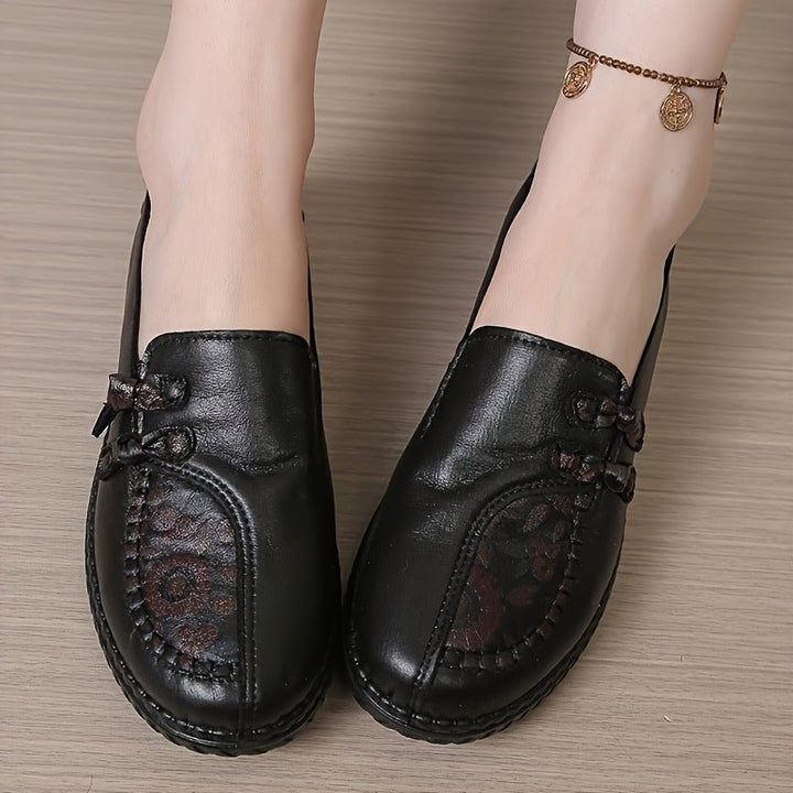 Avery |  Elegant Cushioned Embroidered Loafers