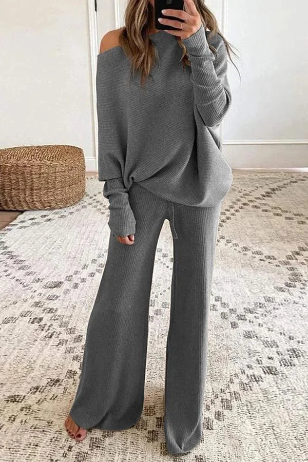 Sabrina | Women's Top and Pants Two-Piece Set