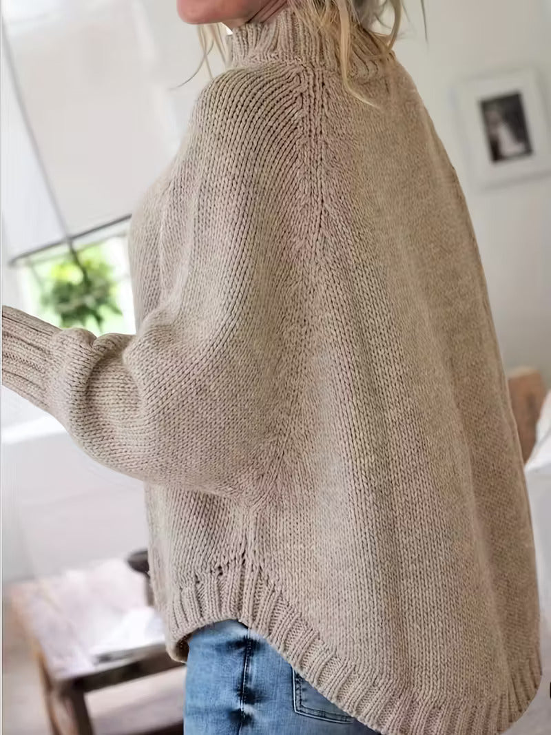 PAMELLA – CABLE KNIT OVERSIZED SWEATER