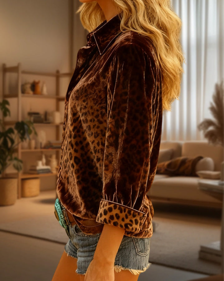 Shirt with Lapel Collar and Trendy Leopard Print