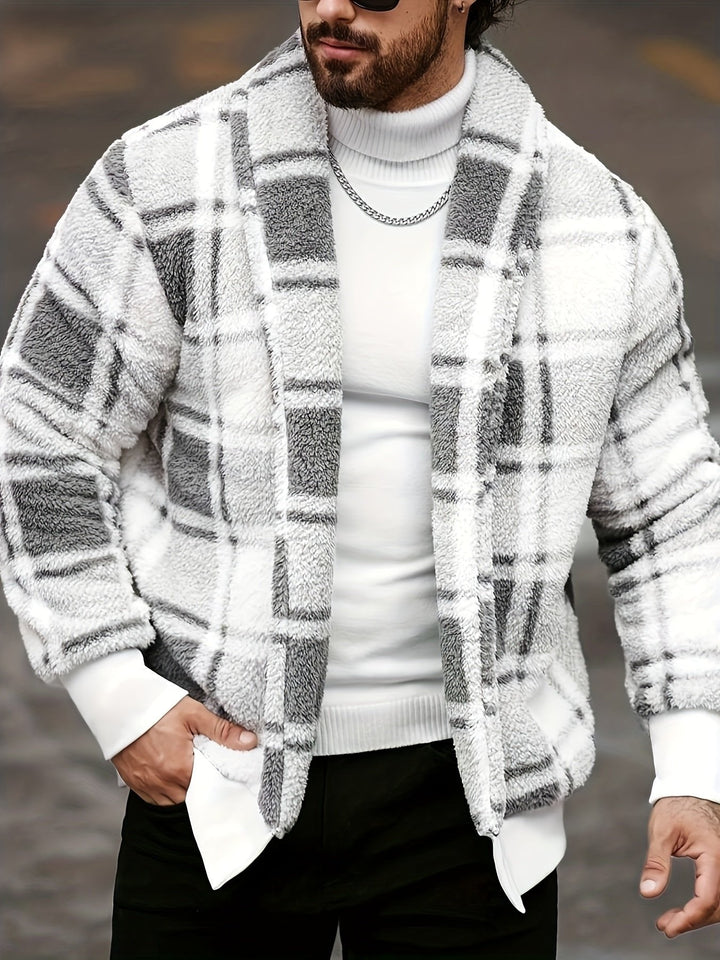 Atlas | Cozy Checked Lumberjack