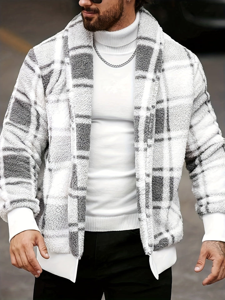 Atlas | Cozy Checked Lumberjack