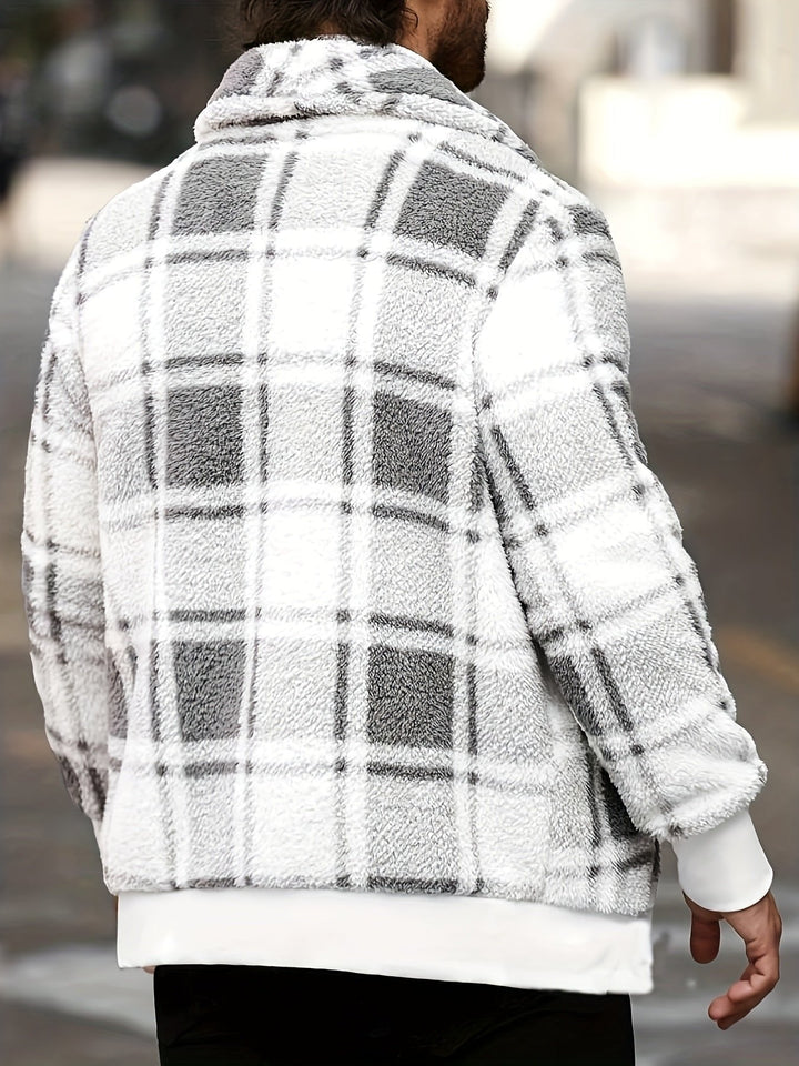 Atlas | Cozy Checked Lumberjack