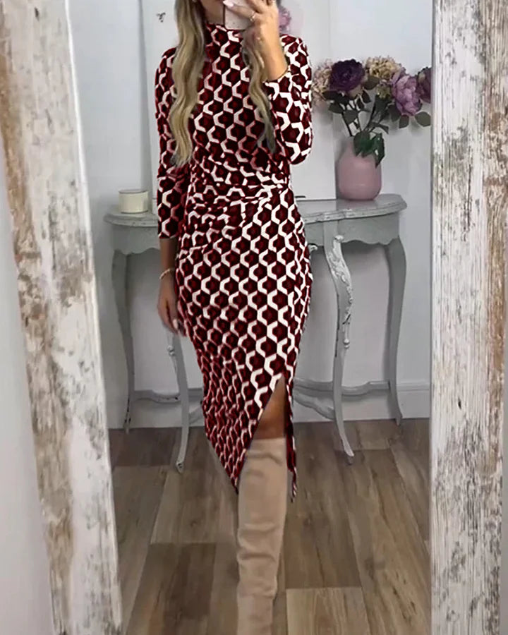 ELYVIENNE – SLIT DRESS WITH FISH SCALE PRINT