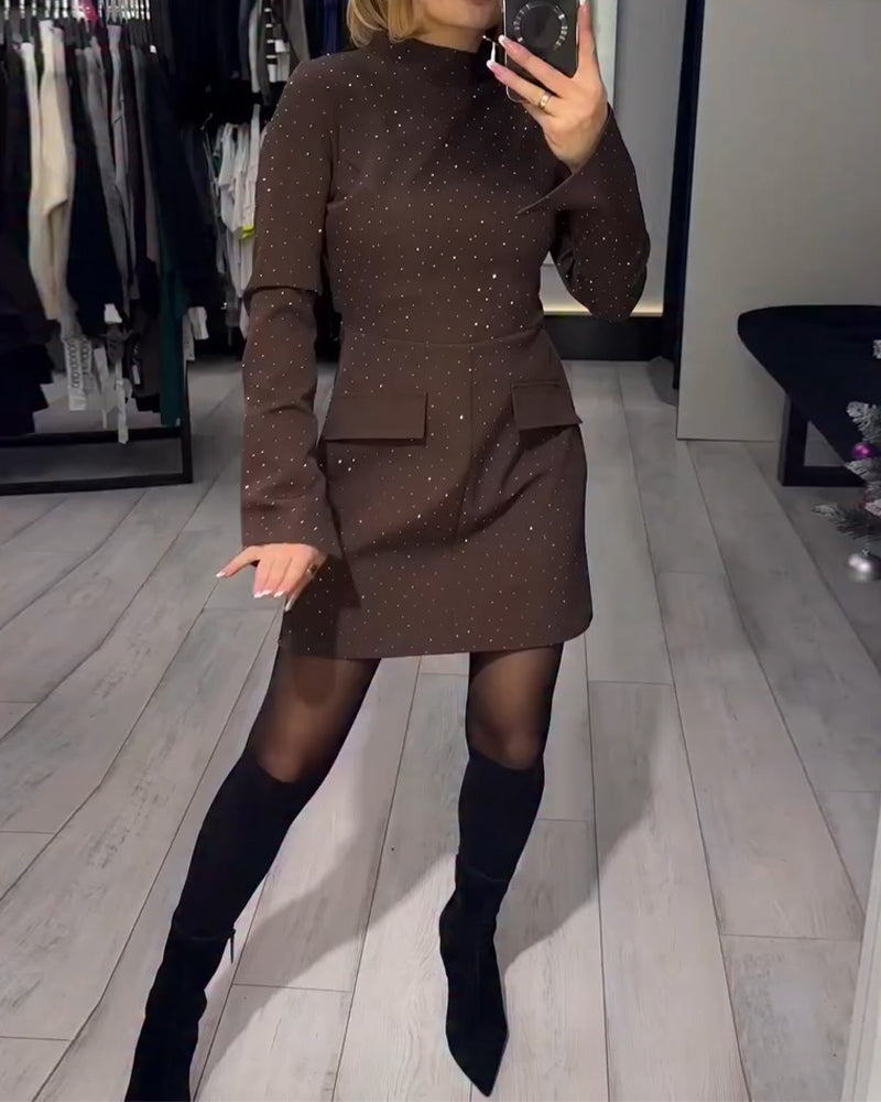 Elegant Dress with Discreet Glitter