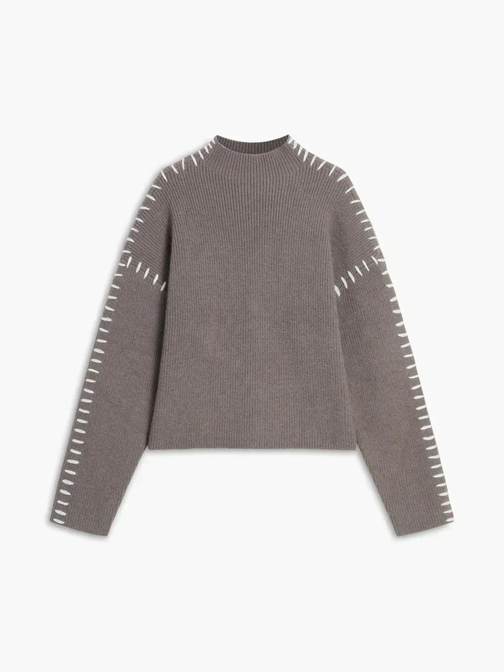 Nia - Cozy Sweater